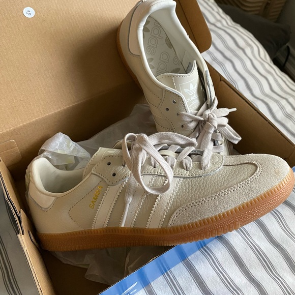 Adidas Sambas - Picture 5 of 5